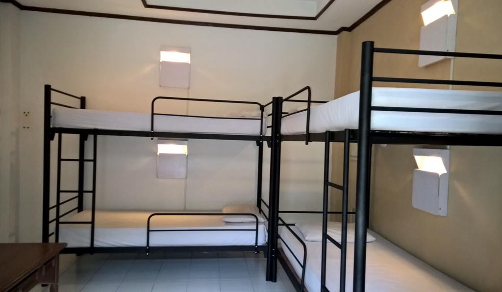 Hotel Ratna كوتا المظهر الخارجي الصورة